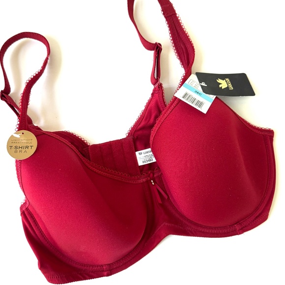 Wacoal T-Shirt Bra 853192 Size 36C Red - New with Tags - Picture 1 of 3